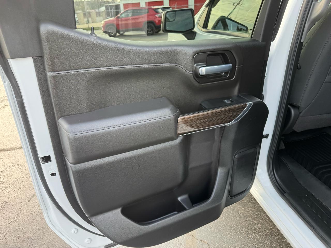 Chevrolet Silverado 1500 LTD 4WD Crew Cab 157" RST 2022