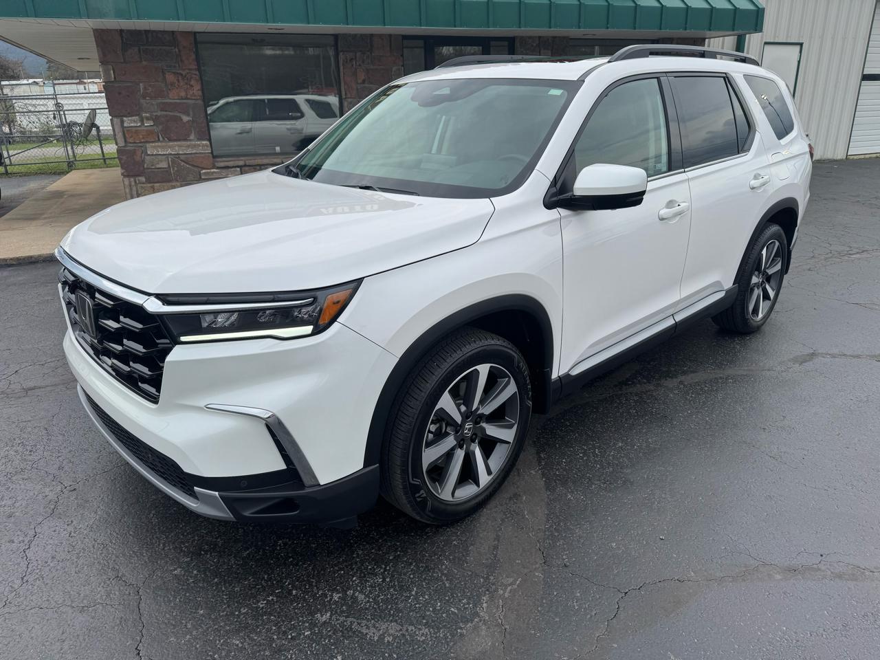 Honda Pilot Elite AWD 2025