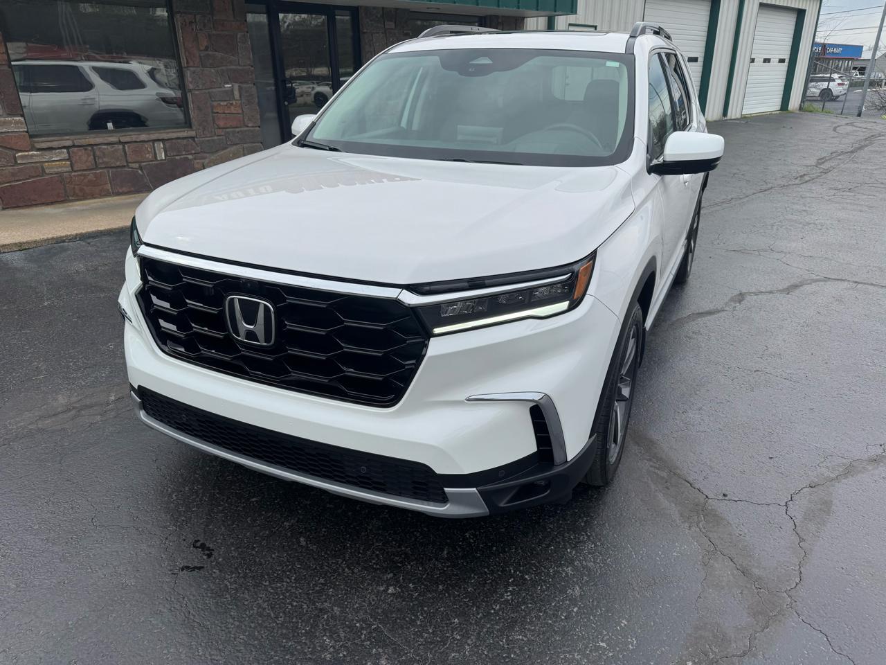 Honda Pilot Elite AWD 2025