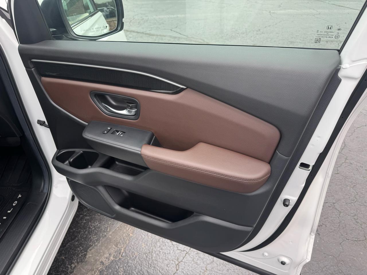 Honda Pilot Elite AWD 2025