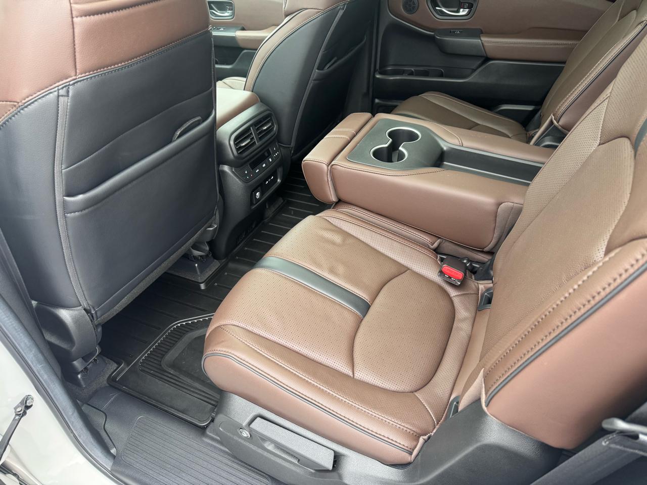 Honda Pilot Elite AWD 2025