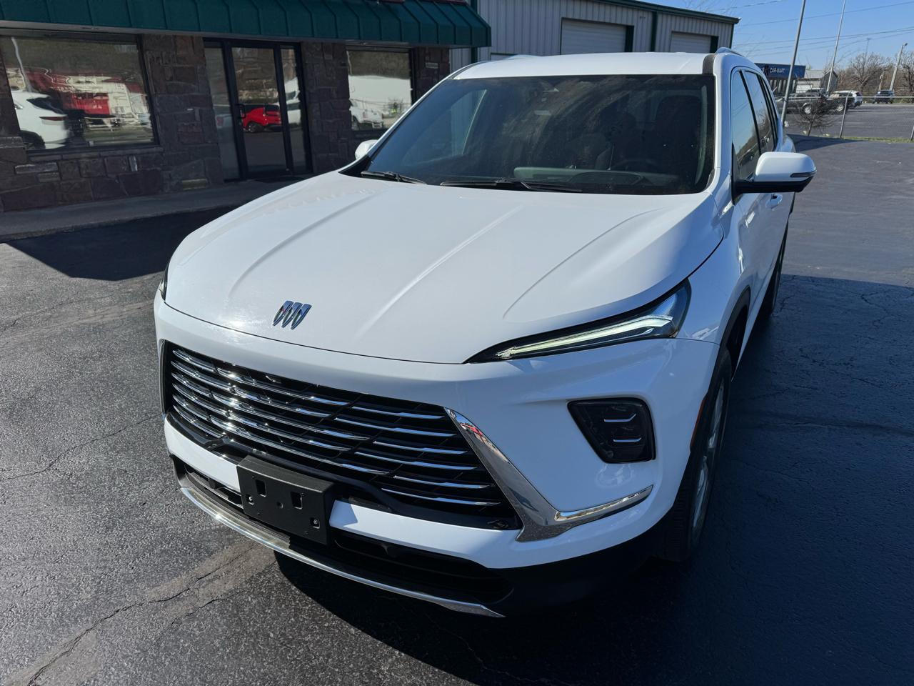 Buick Enclave 4dr Preferred 2025