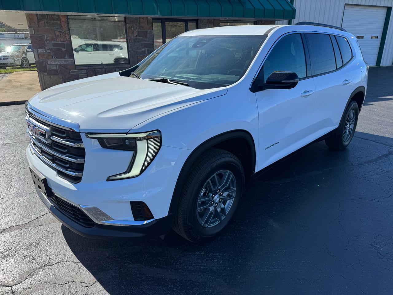 GMC Acadia FWD 4dr Elevation 2025