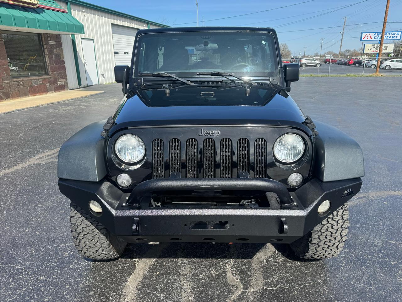 Jeep Wrangler Unlimited 4WD 4dr Willys Wheeler 2015