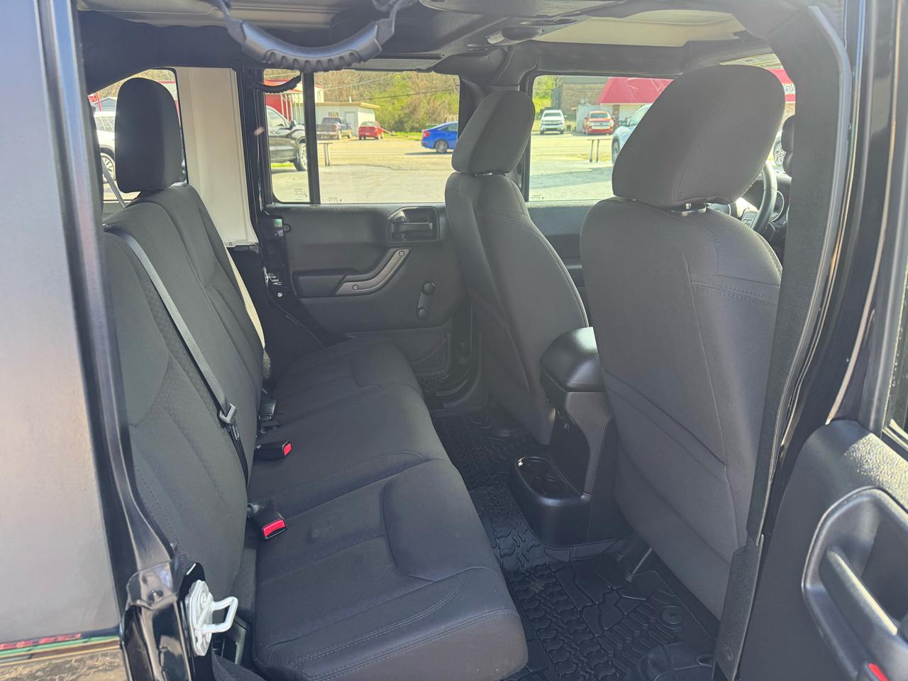 Jeep Wrangler Unlimited 4WD 4dr Willys Wheeler 2015