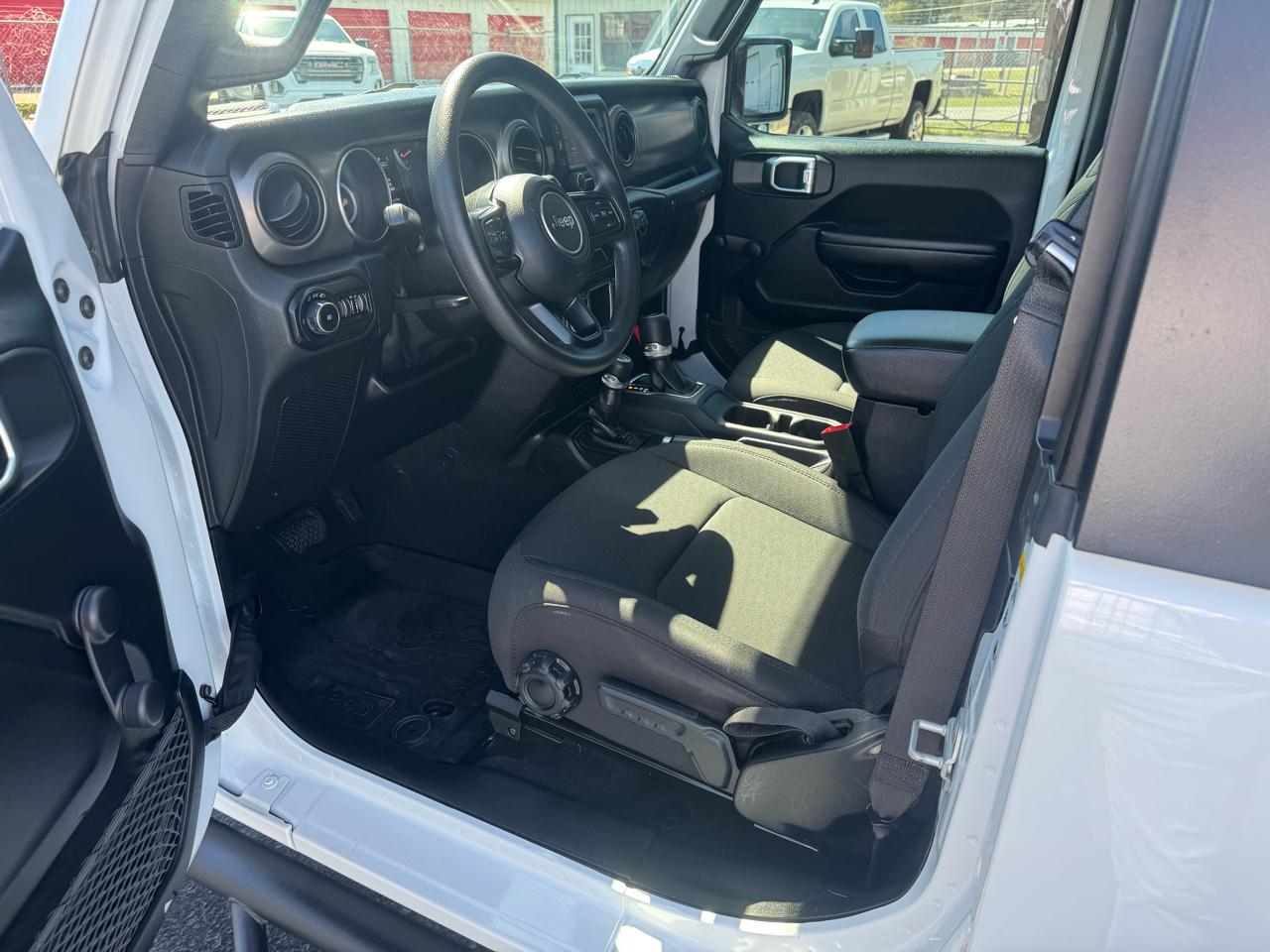 Jeep Wrangler Sport 4x4 2020