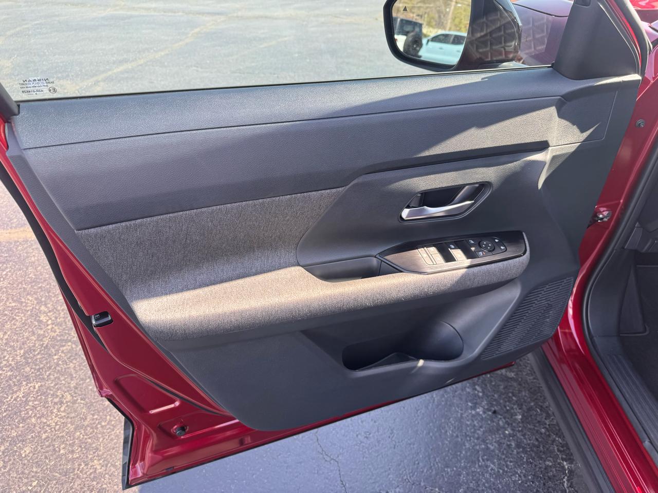 Nissan Kicks SV FWD 2026