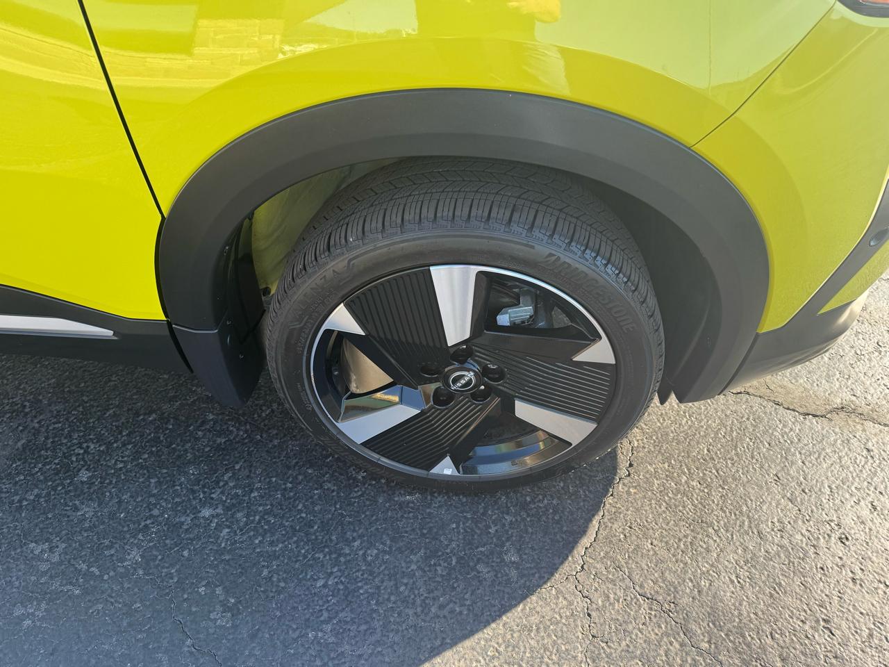 Nissan Kicks SR FWD 2025