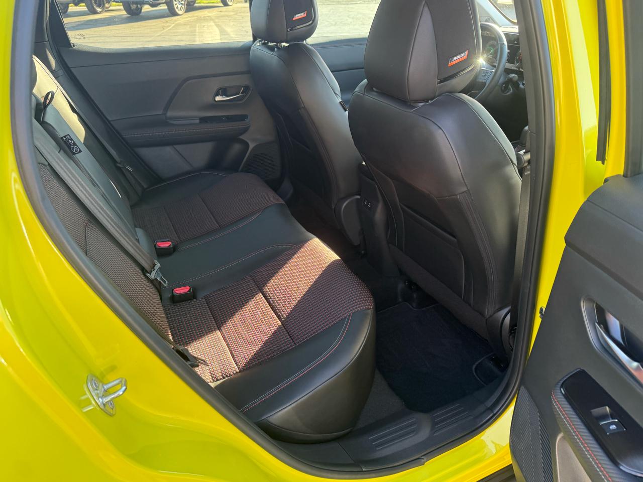 Nissan Kicks SR FWD 2025