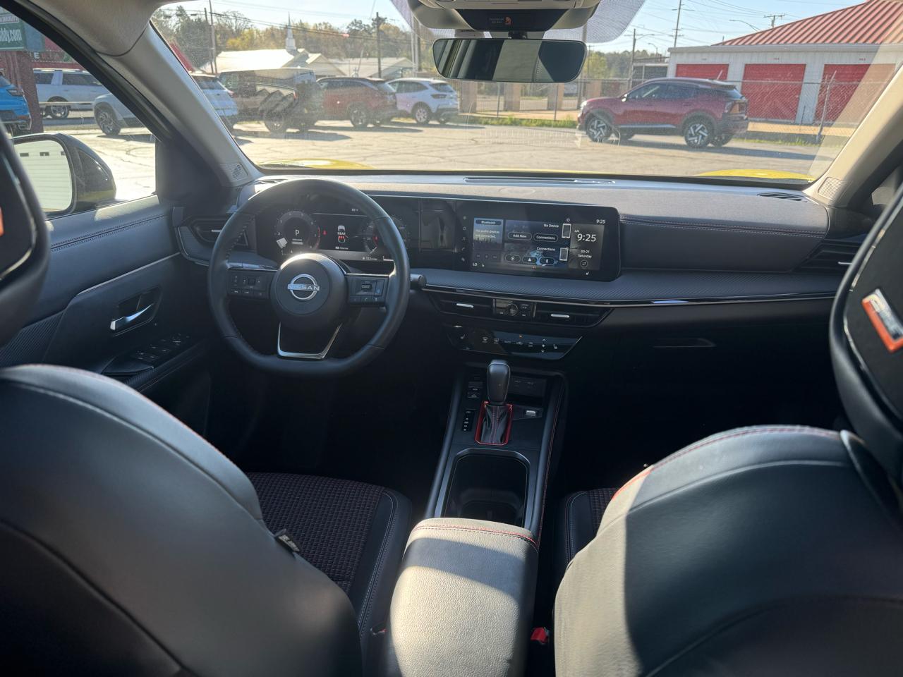 Nissan Kicks SR FWD 2025