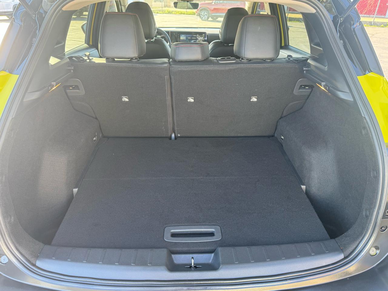 Nissan Kicks SR FWD 2025