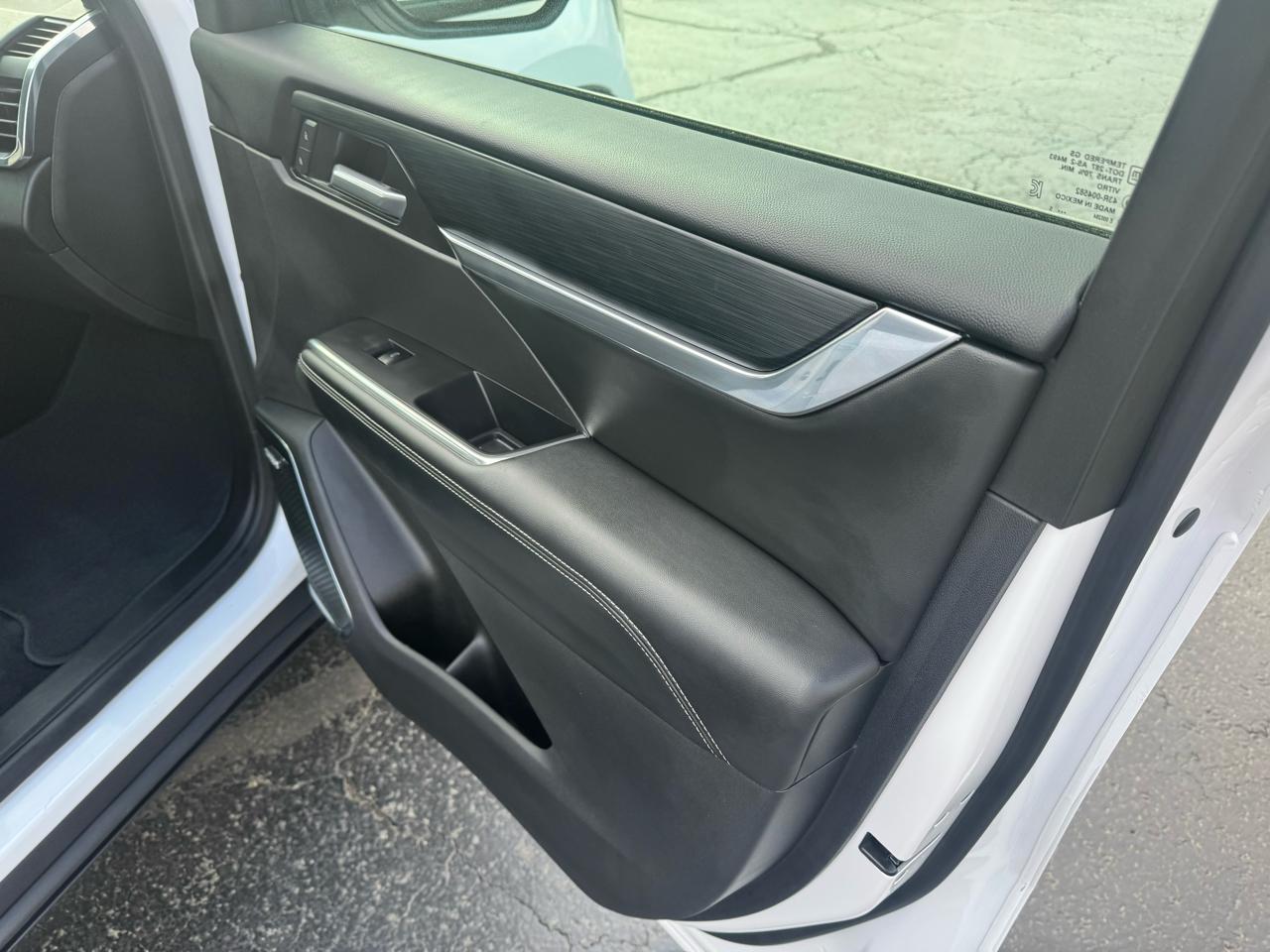 GMC Acadia FWD 4dr Elevation 2025