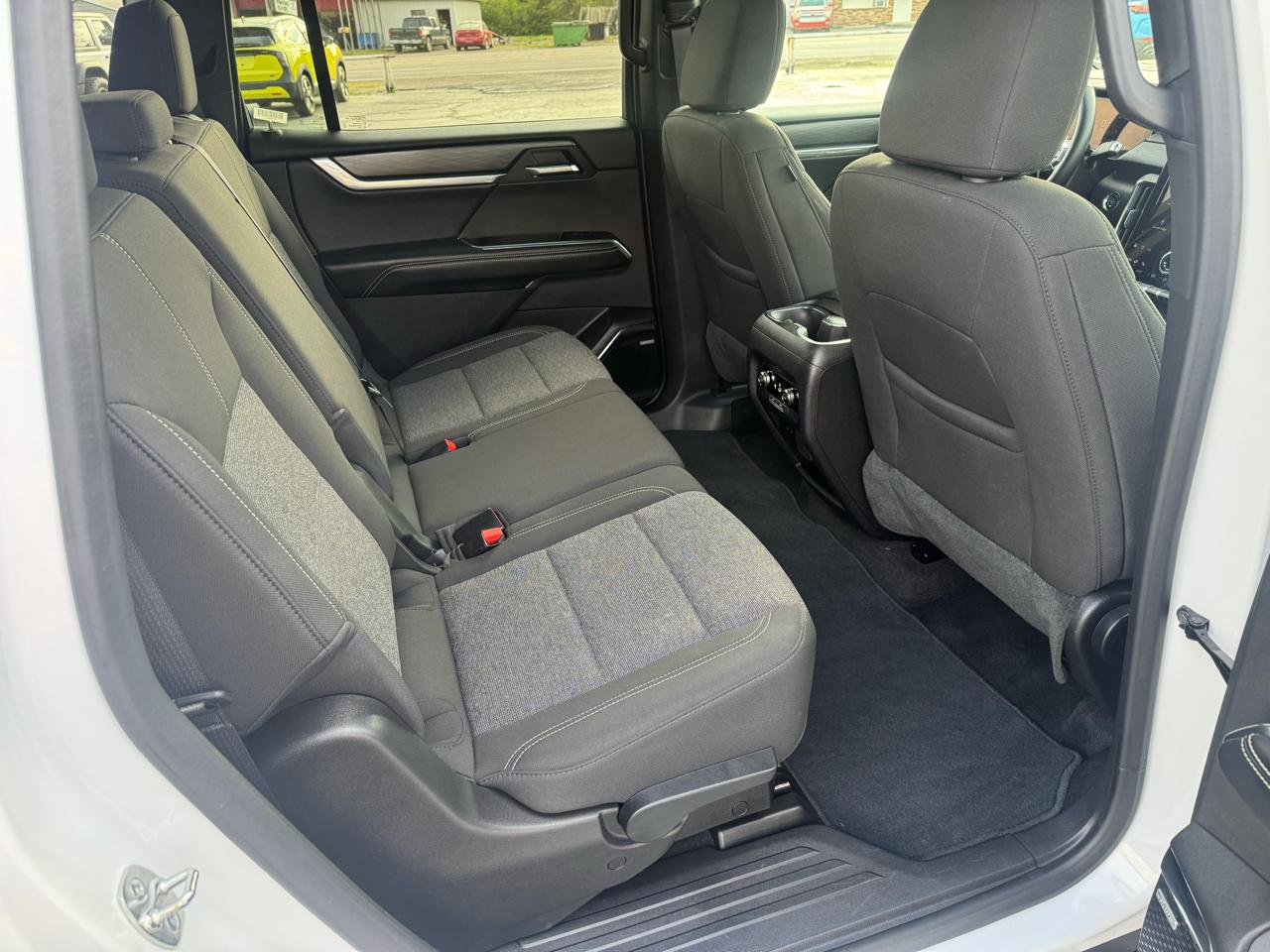 GMC Acadia FWD 4dr Elevation 2025