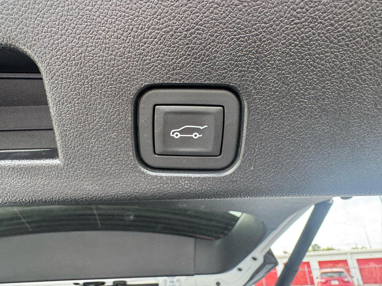 GMC Acadia FWD 4dr Elevation 2025