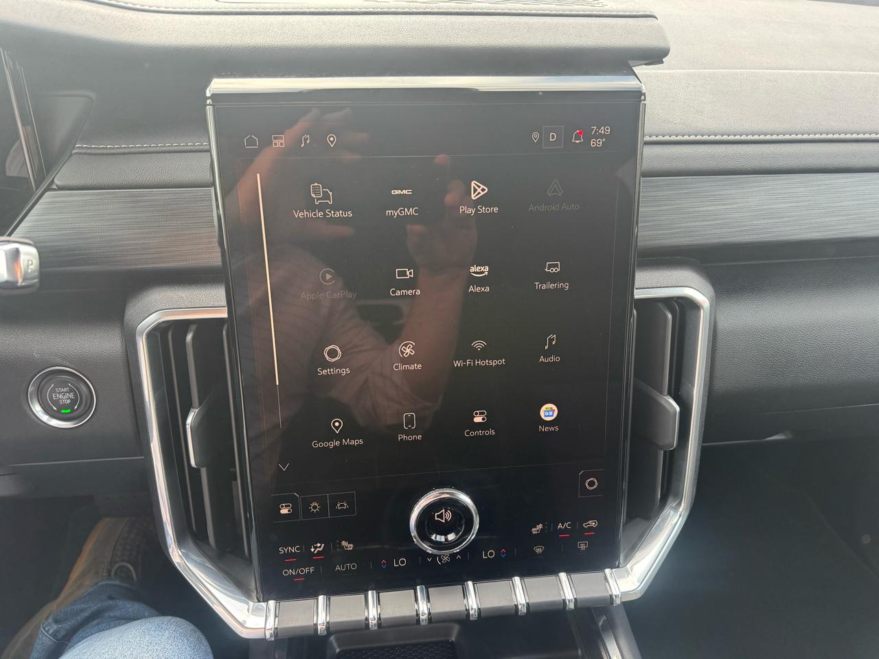 GMC Acadia FWD 4dr Elevation 2025