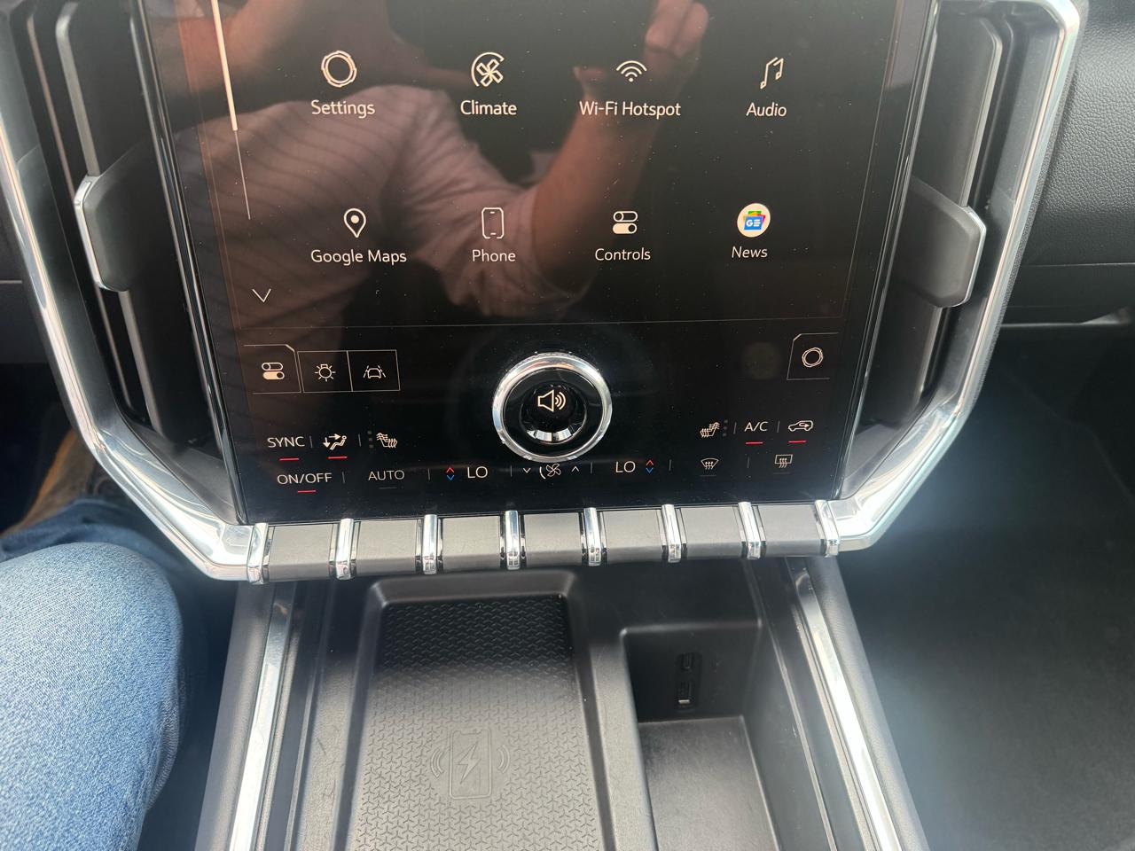 GMC Acadia FWD 4dr Elevation 2025