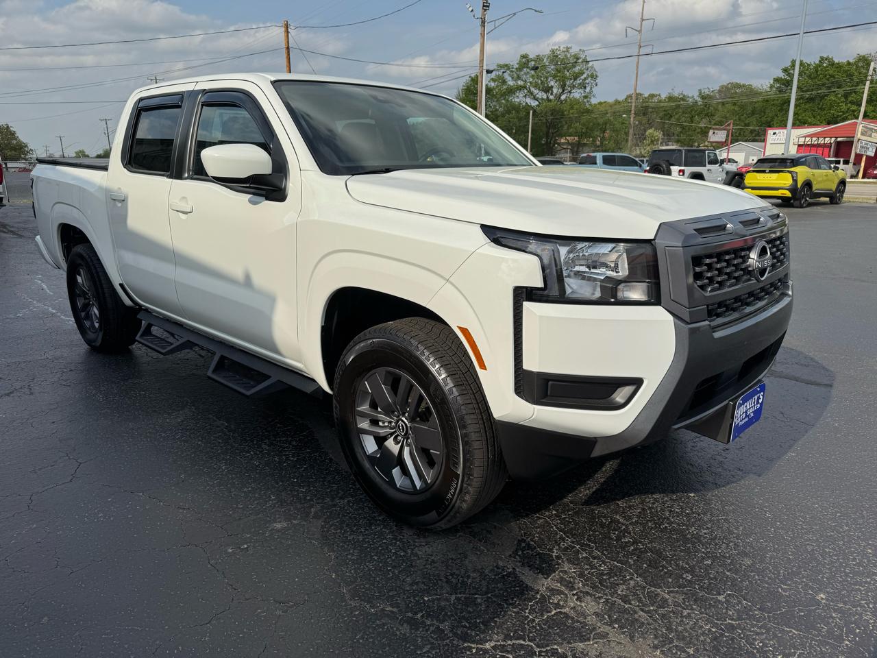 Nissan Frontier Crew Cab 4x4 SV 2025