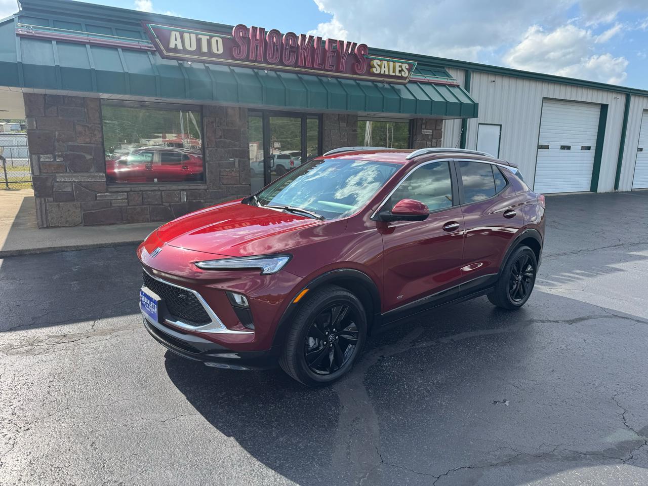 2025 Buick Encore GX FWD 4dr Sport Touring