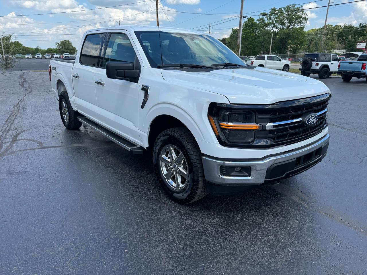 Ford F-150 XLT 4WD SuperCrew 5.5' Box 2025