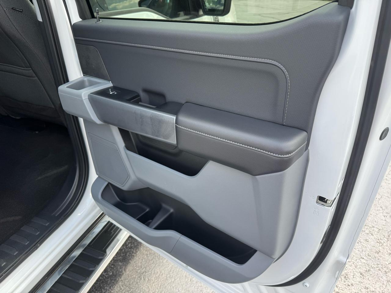 Ford F-150 XLT 4WD SuperCrew 5.5' Box 2025