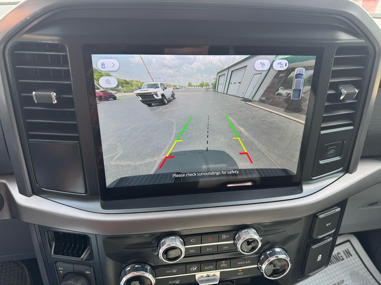 Ford F-150 XLT 4WD SuperCrew 5.5' Box 2025