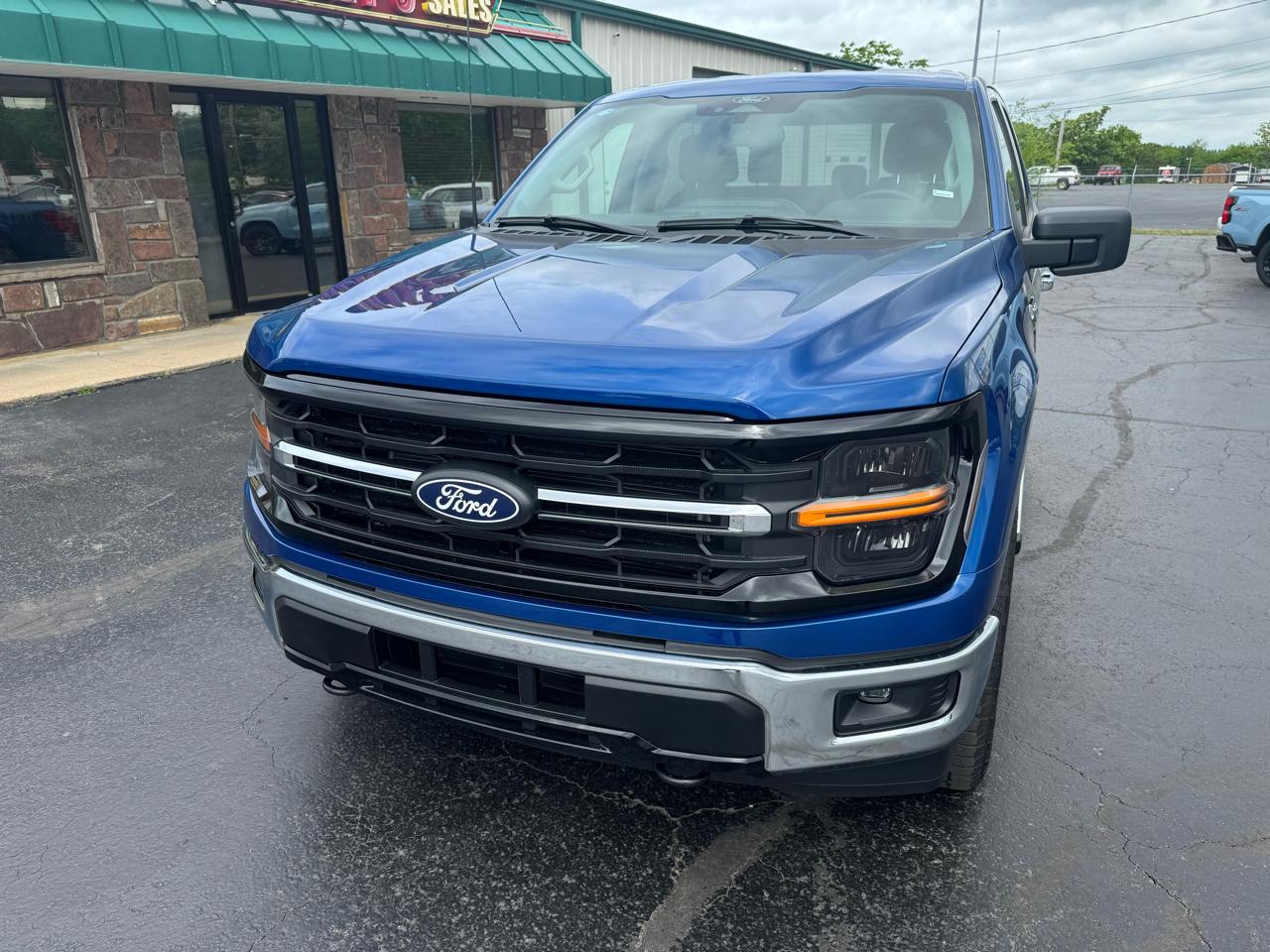 Ford F-150 XLT 4WD SuperCrew 5.5' Box 2025