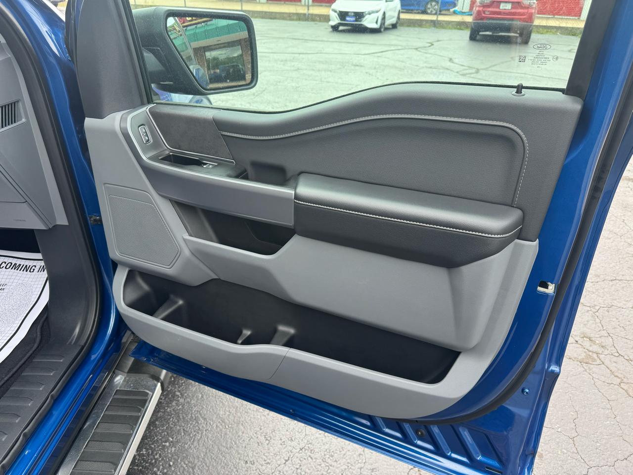 Ford F-150 XLT 4WD SuperCrew 5.5' Box 2025