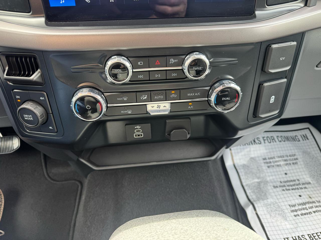 Ford F-150 XLT 4WD SuperCrew 5.5' Box 2025