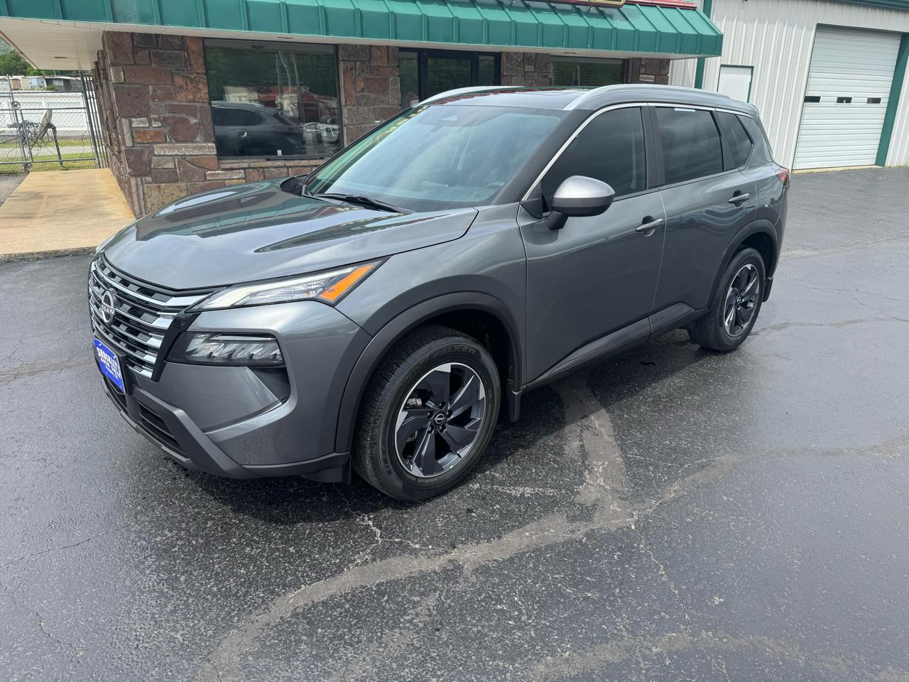 Nissan Rogue FWD SV 2024