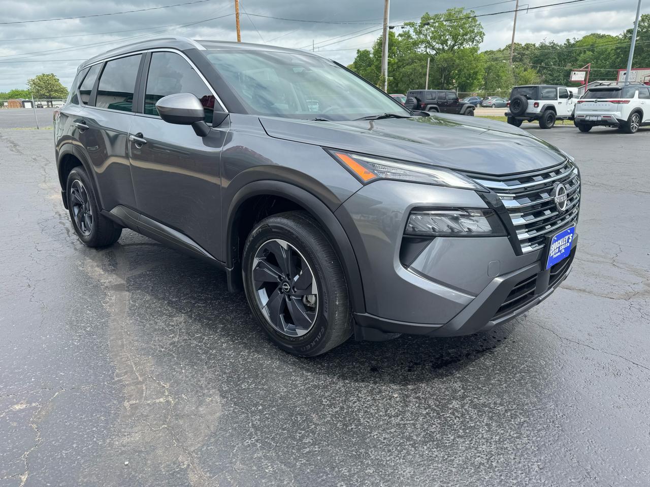 Nissan Rogue FWD SV 2024