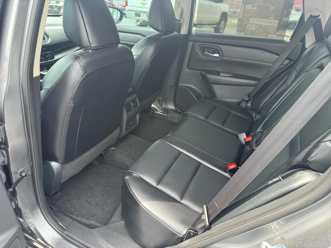 Nissan Rogue FWD SV 2024