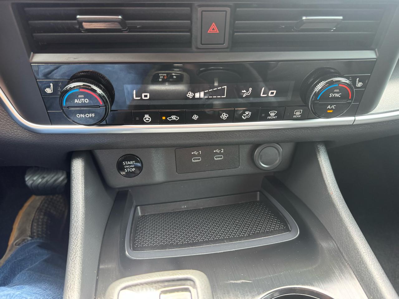 Nissan Rogue FWD SV 2024