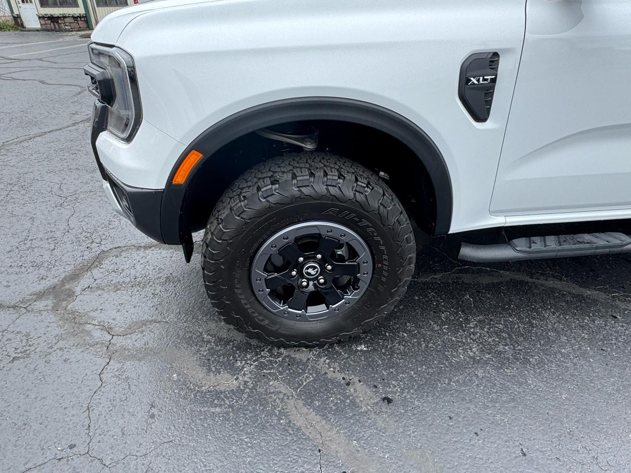 Ford Ranger XLT 4WD SuperCrew 5' Box 2025