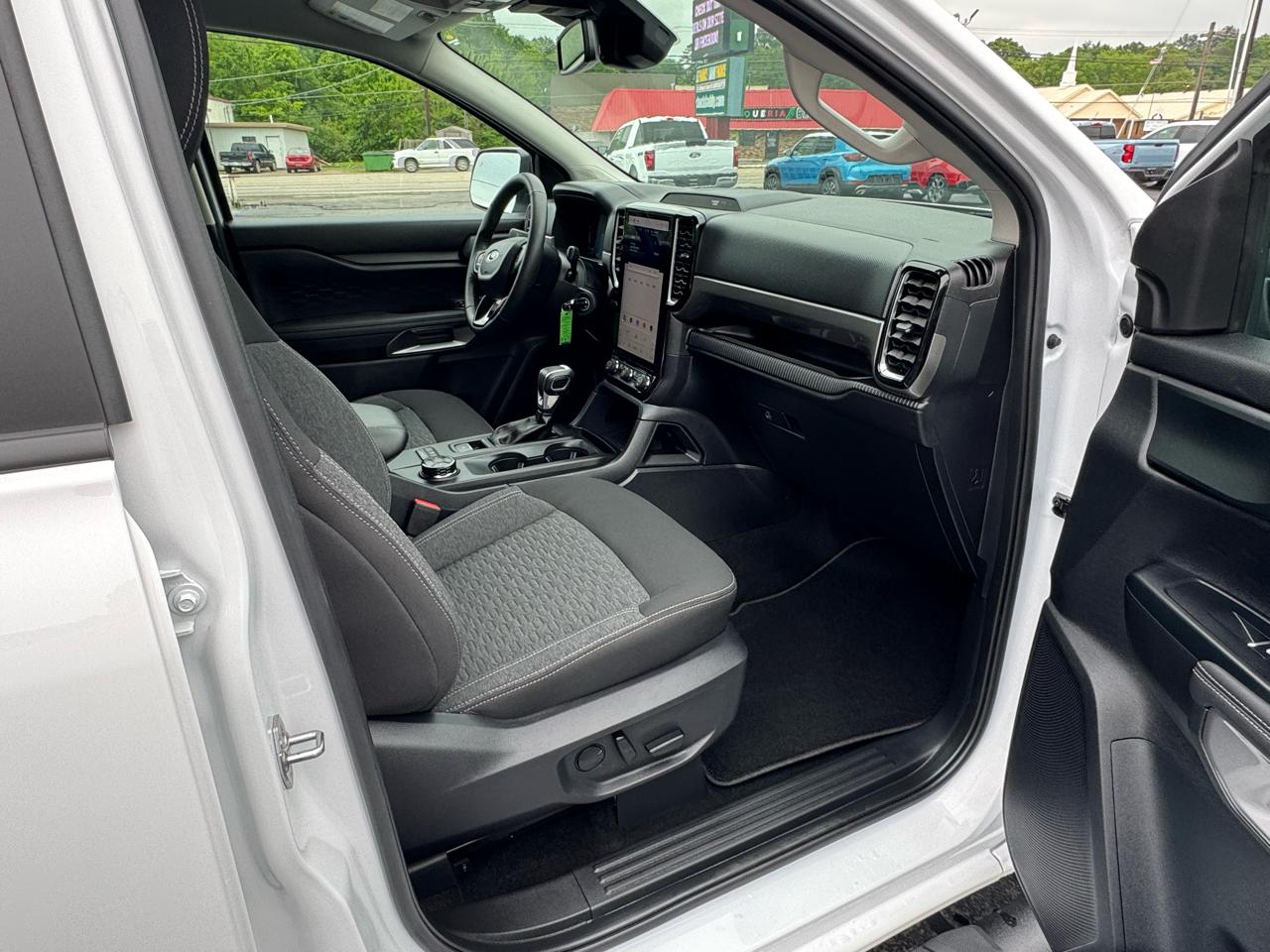 Ford Ranger XLT 4WD SuperCrew 5' Box 2025