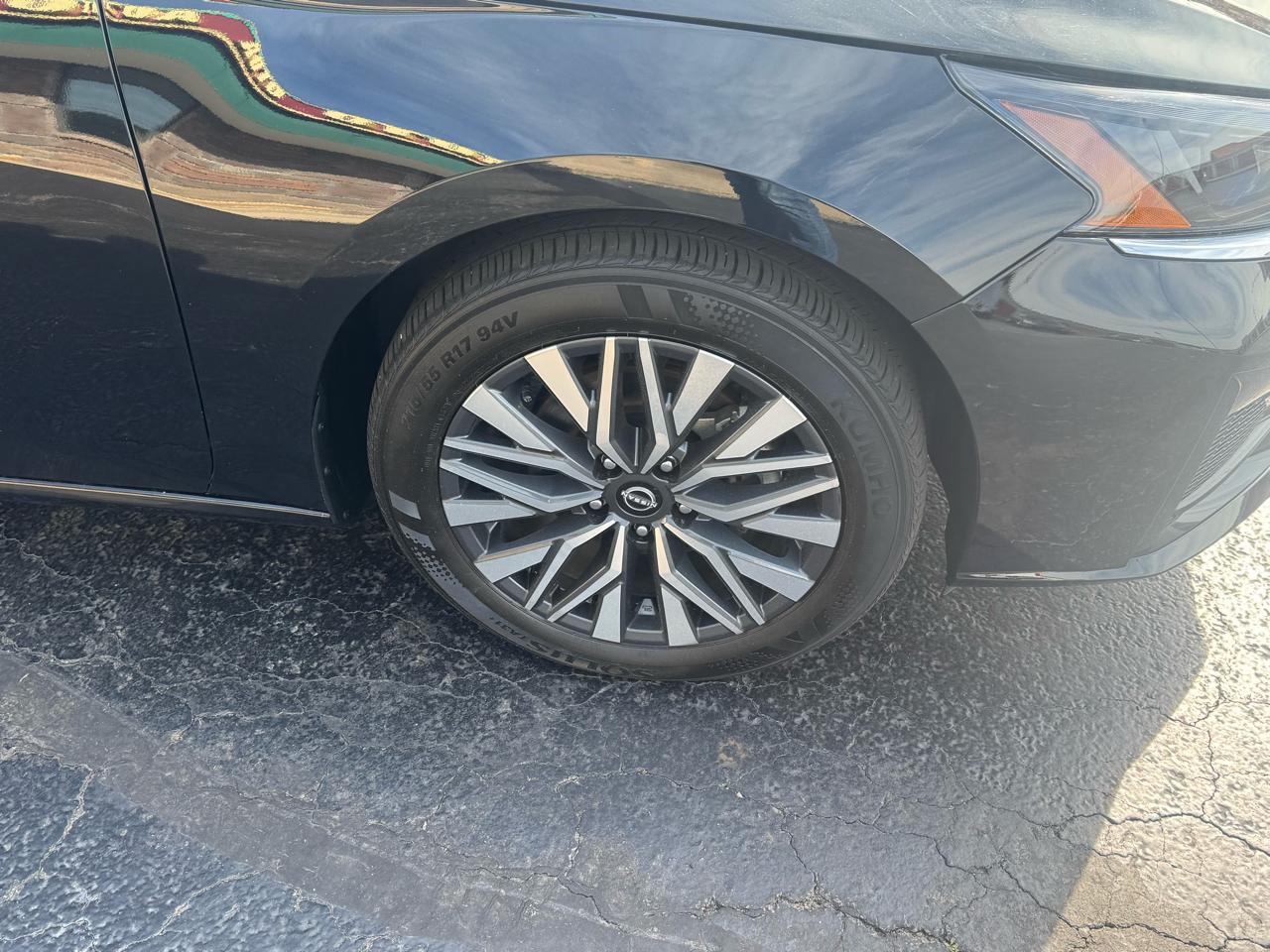 Nissan Altima SV FWD 2025