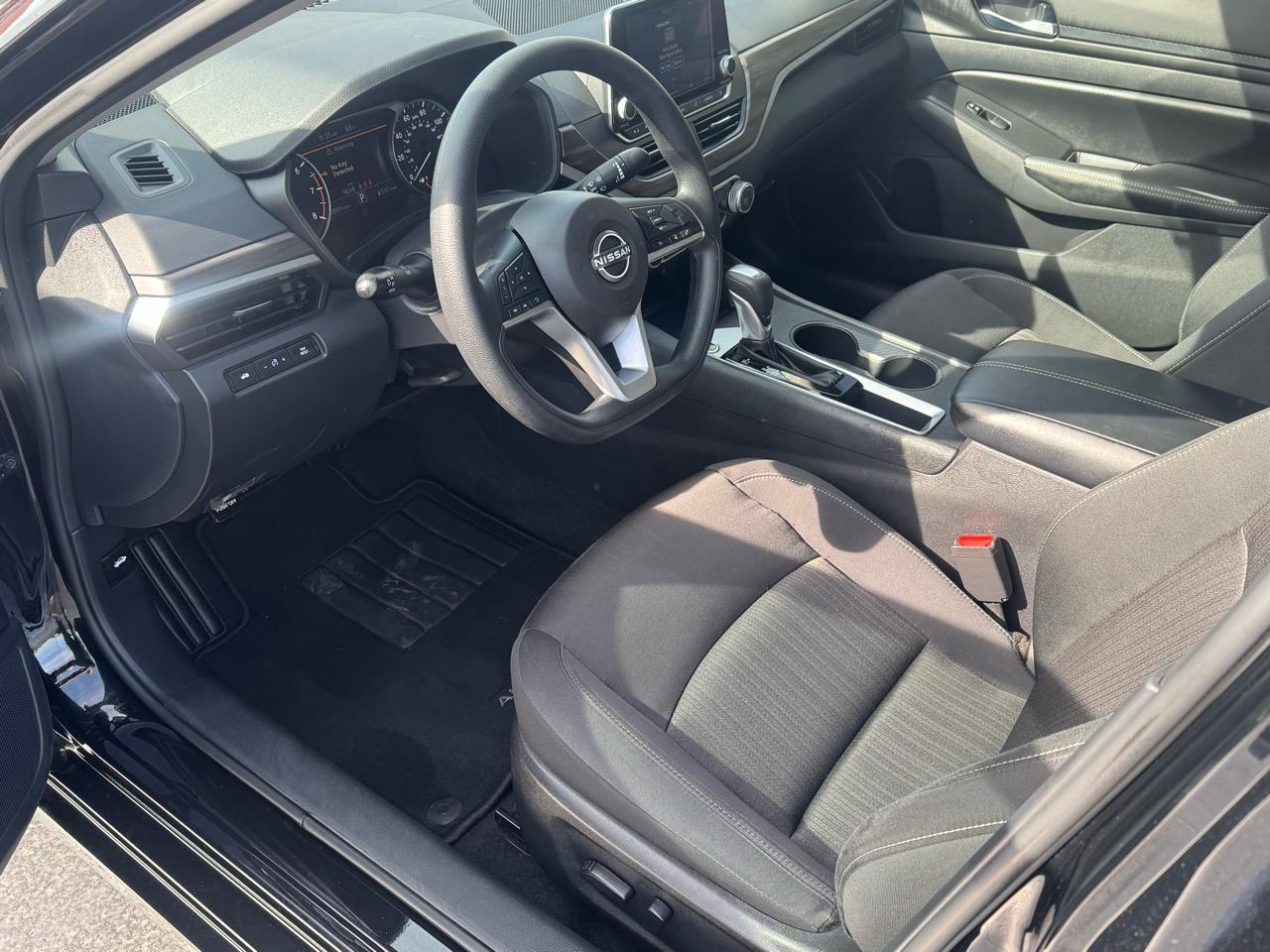 Nissan Altima SV FWD 2025