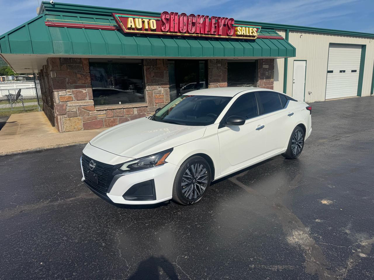 2025 Nissan Altima SV FWD