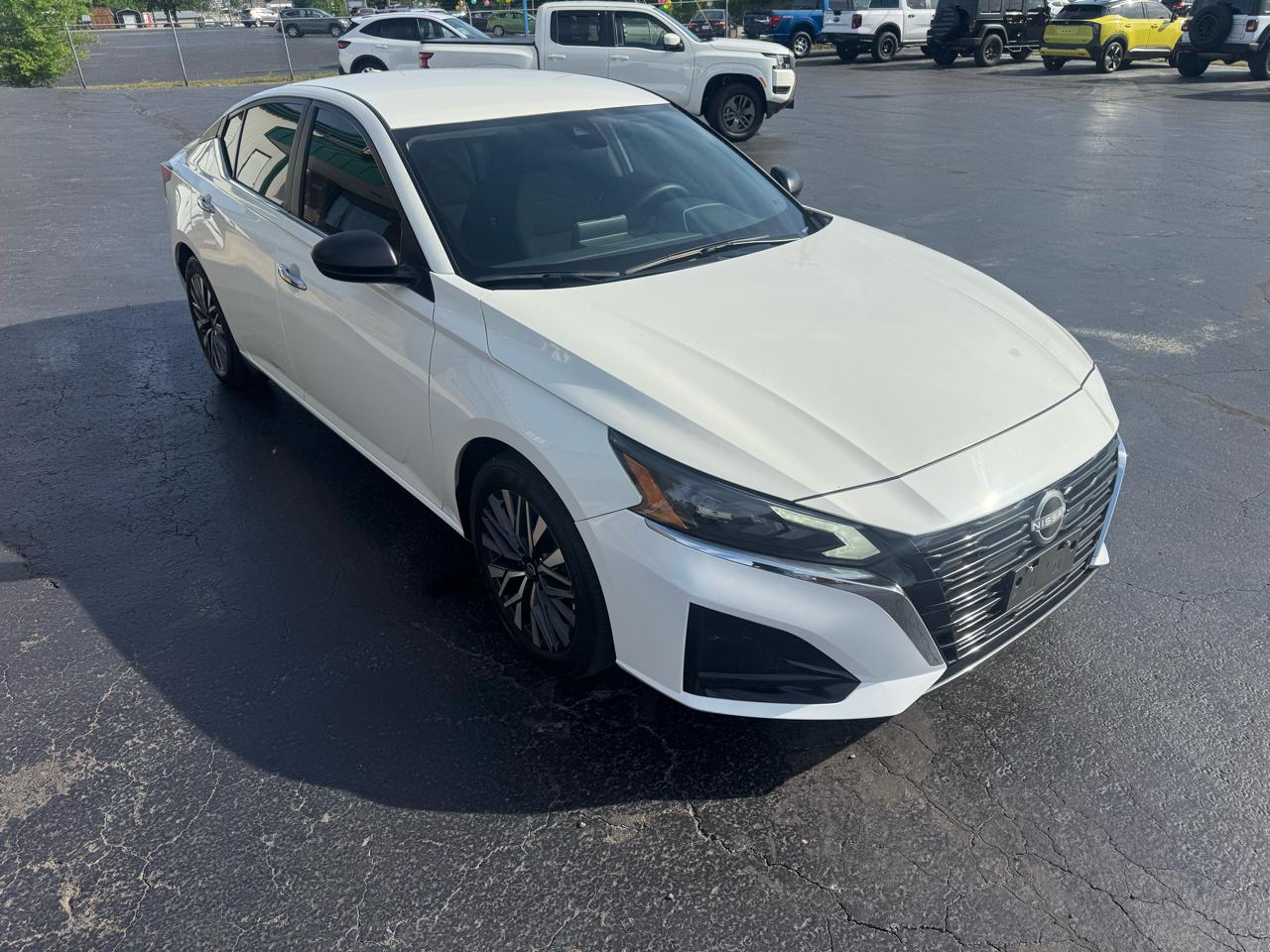 Nissan Altima SV FWD 2025