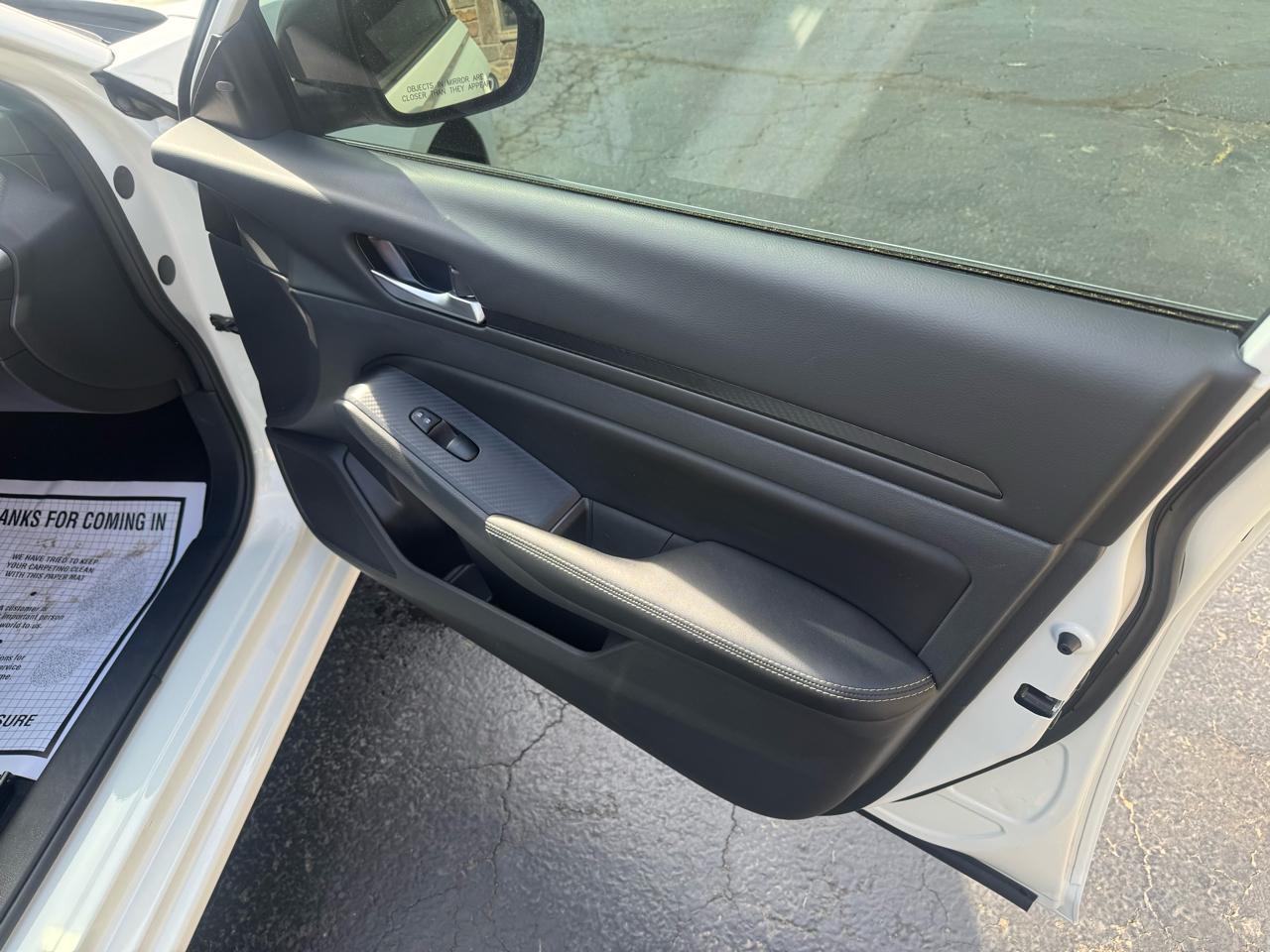Nissan Altima SV FWD 2025