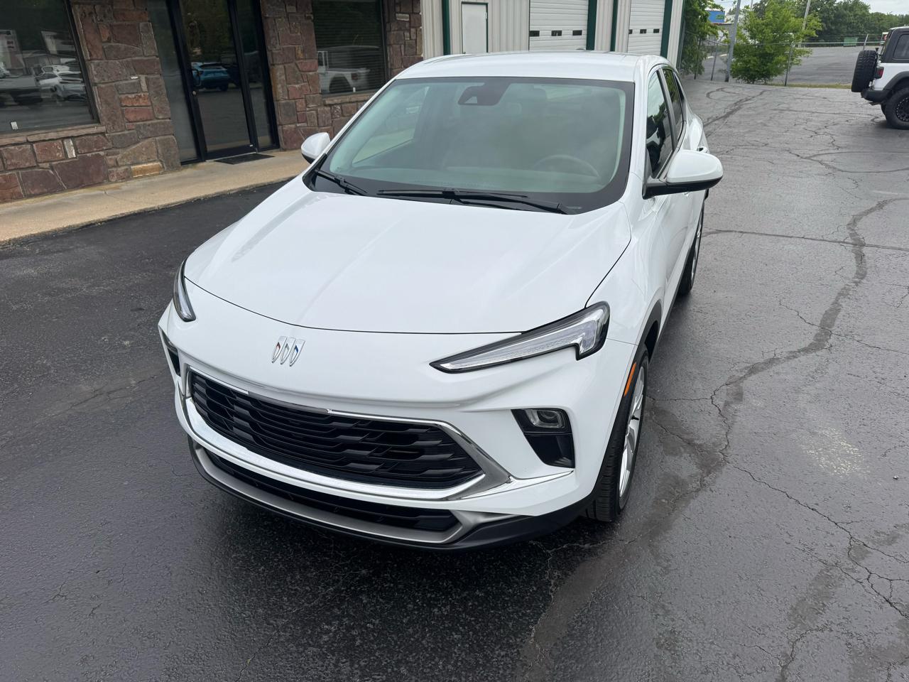 Buick Encore GX FWD 4dr Preferred 2025