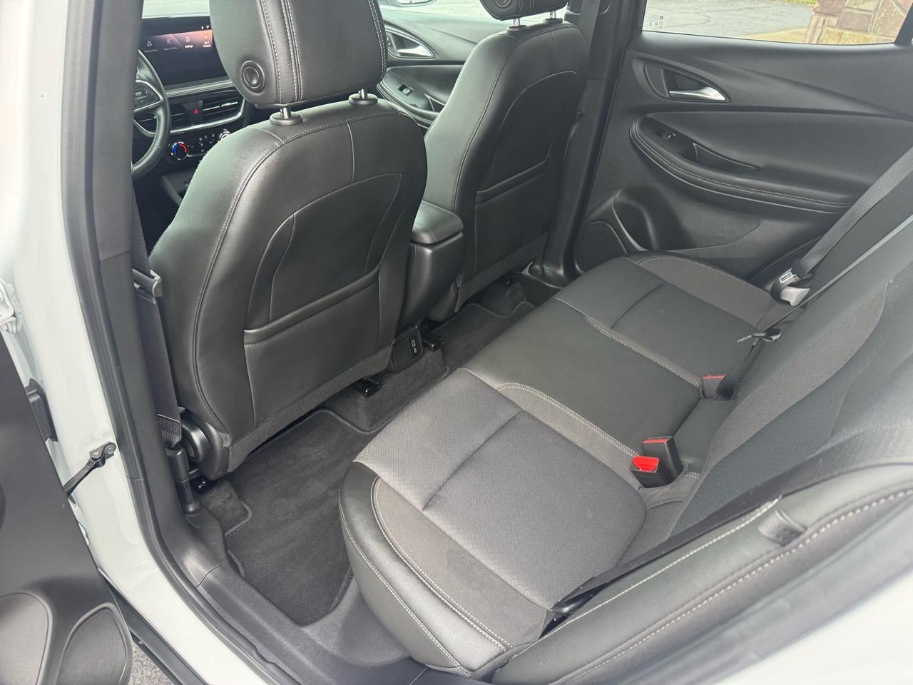 Buick Encore GX FWD 4dr Preferred 2025