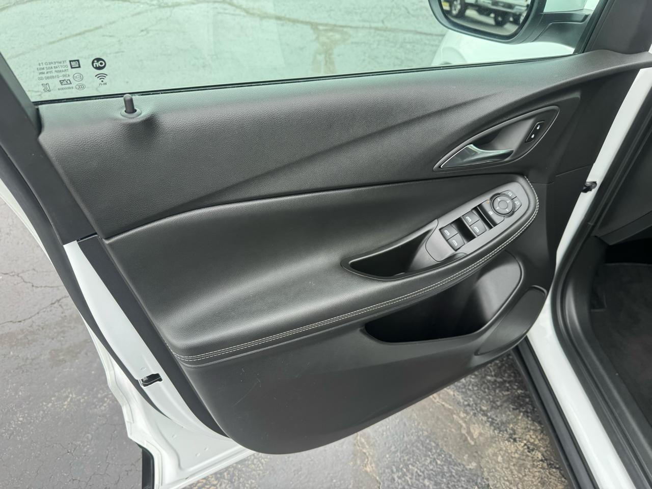 Buick Encore GX FWD 4dr Preferred 2025