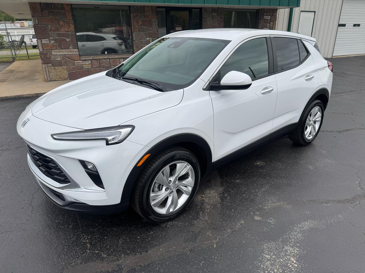 Buick Encore GX FWD 4dr Preferred 2025