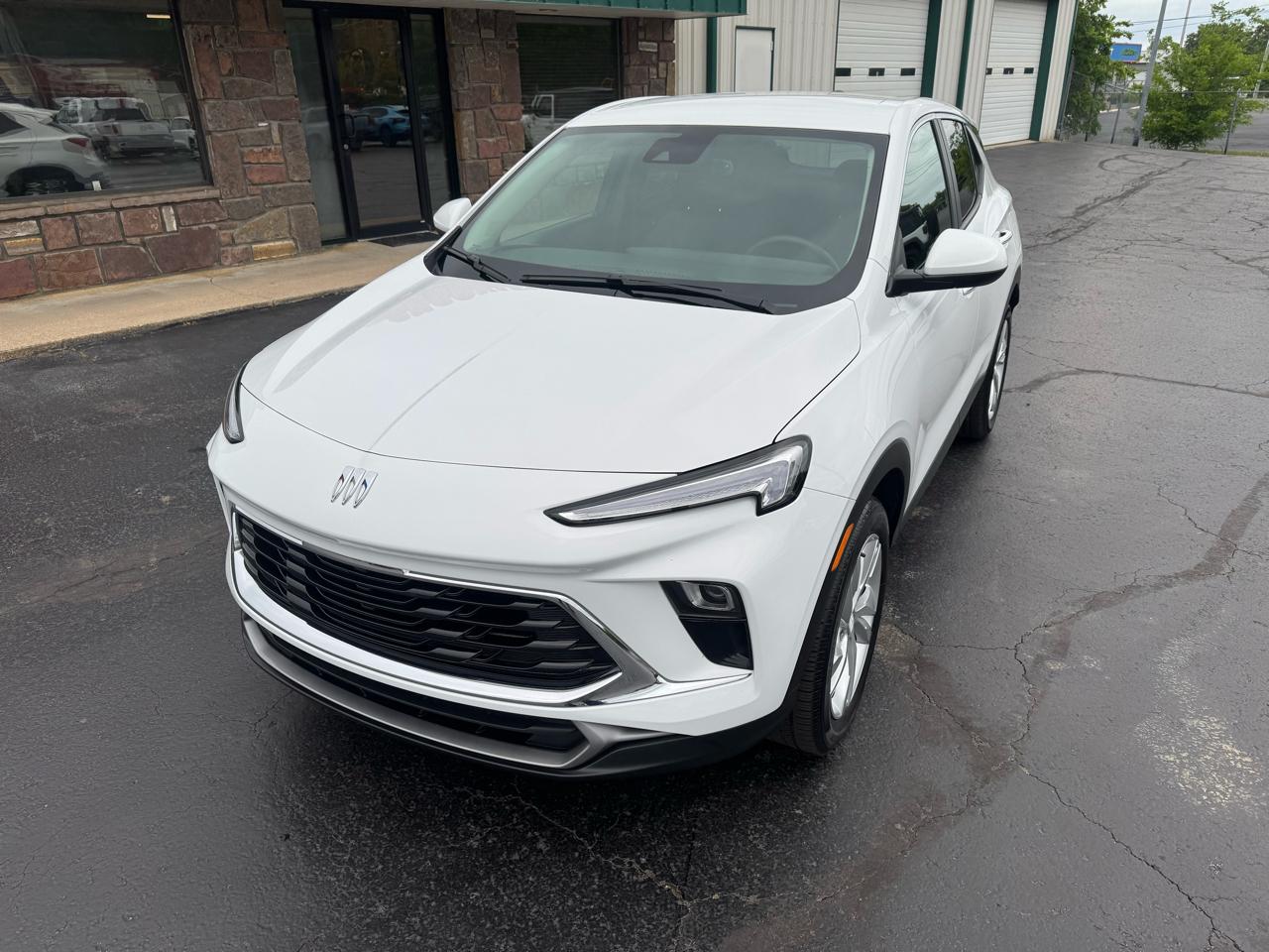 Buick Encore GX FWD 4dr Preferred 2025