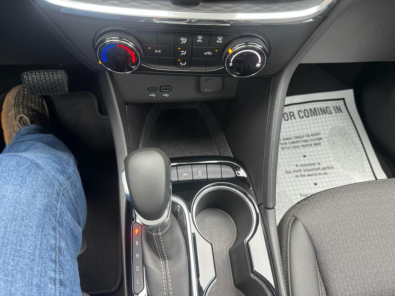 Buick Encore GX FWD 4dr Preferred 2025