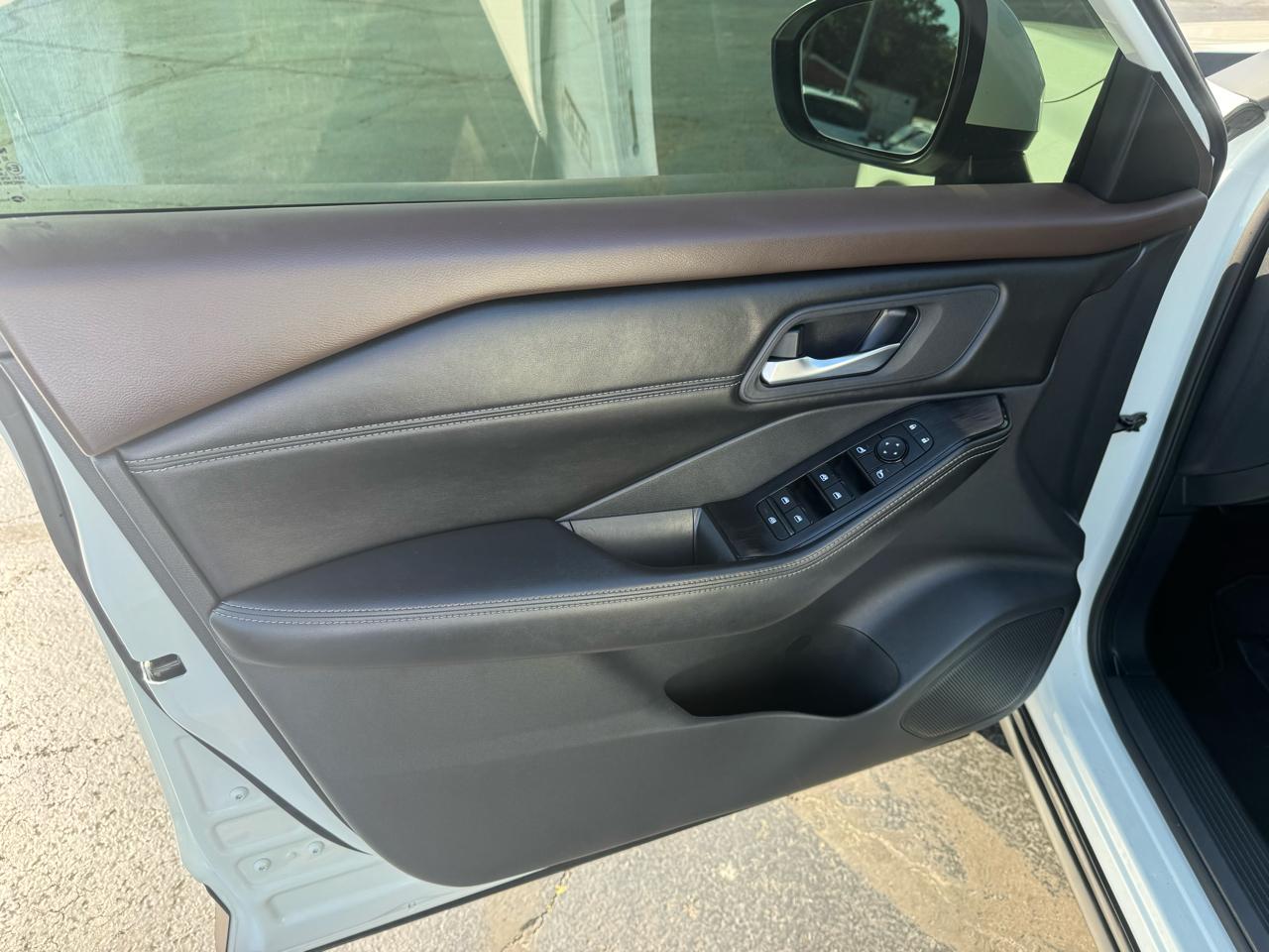 Nissan Rogue AWD SV *Ltd Avail* 2023