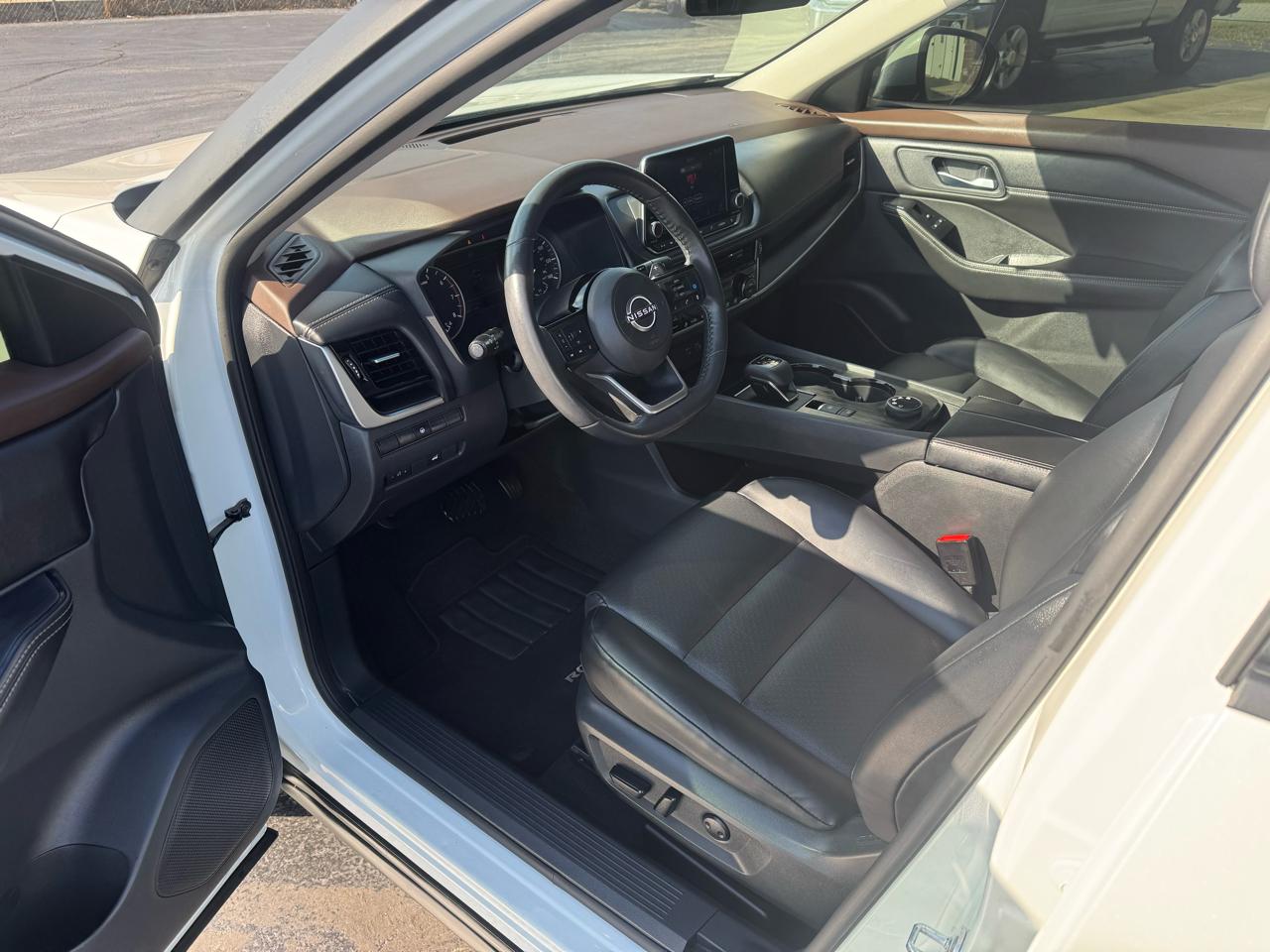 Nissan Rogue AWD SV *Ltd Avail* 2023