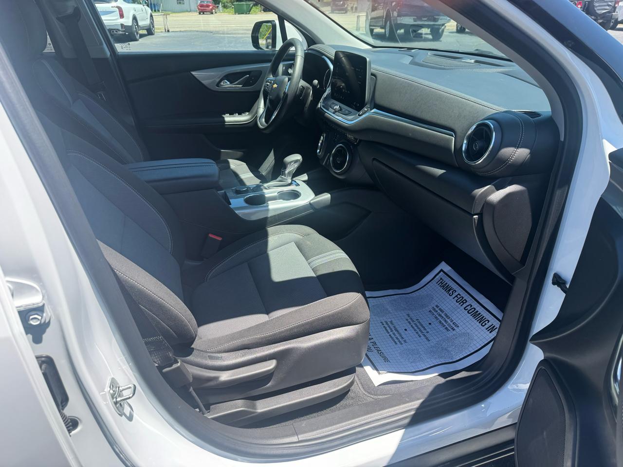 Chevrolet Blazer AWD 4dr LT w/2LT 2025