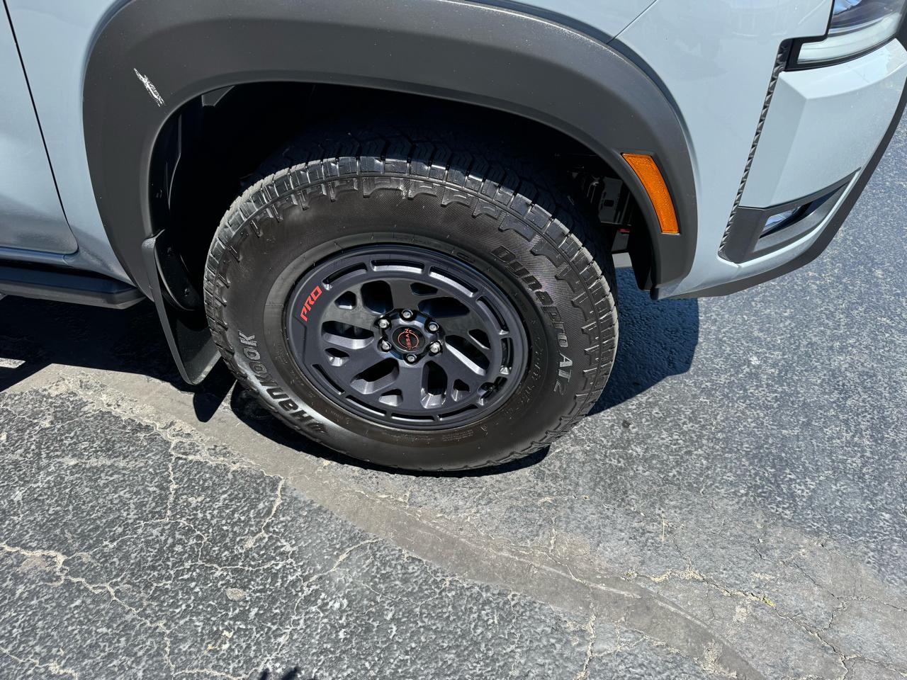 Nissan Frontier Crew Cab 4x4 PRO-4X 2025