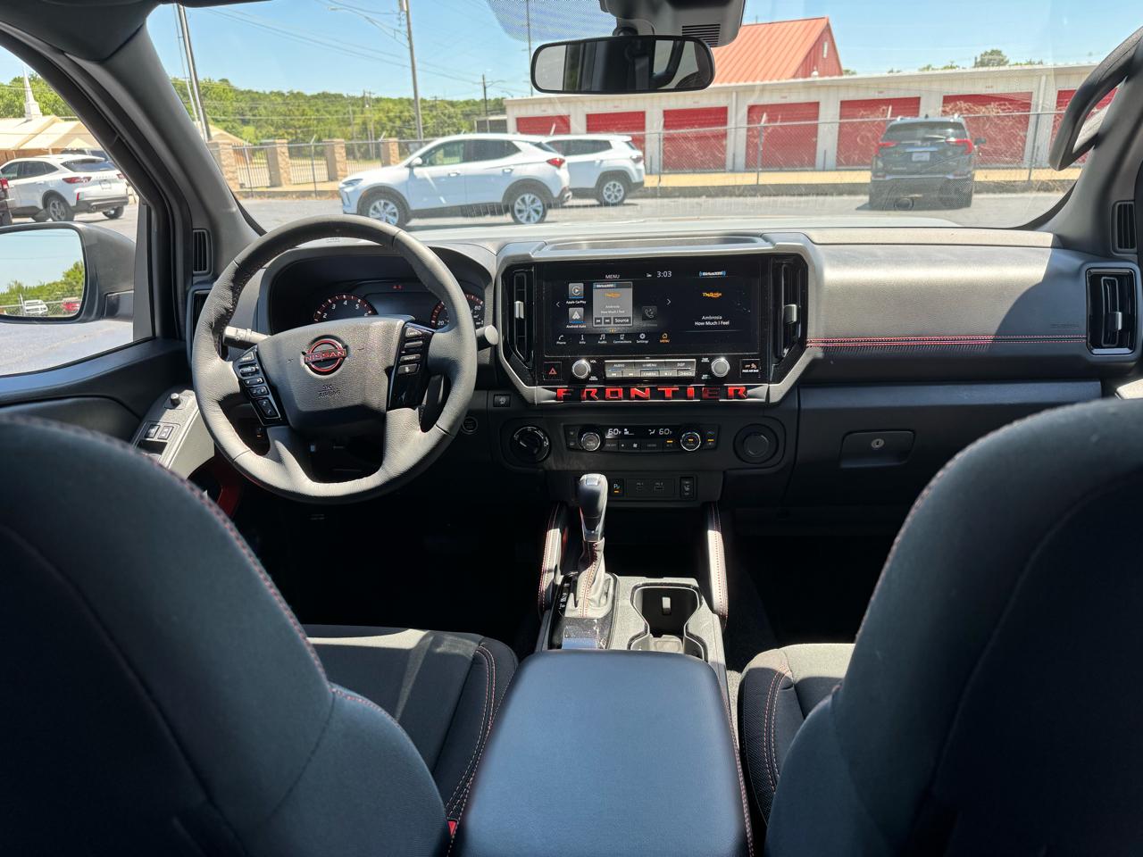 Nissan Frontier Crew Cab 4x4 PRO-4X 2025